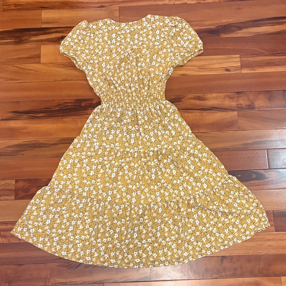 Floral Yellow Midi Dress - Picture 4 of 8